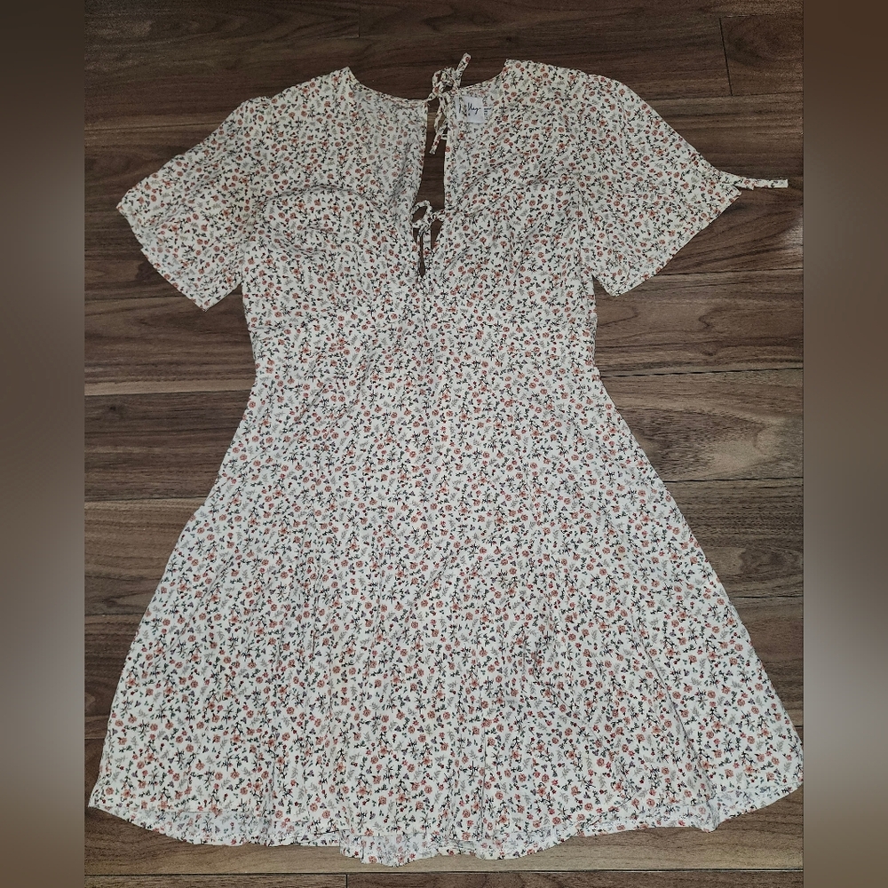 Cute and Casual Floral Print Dress